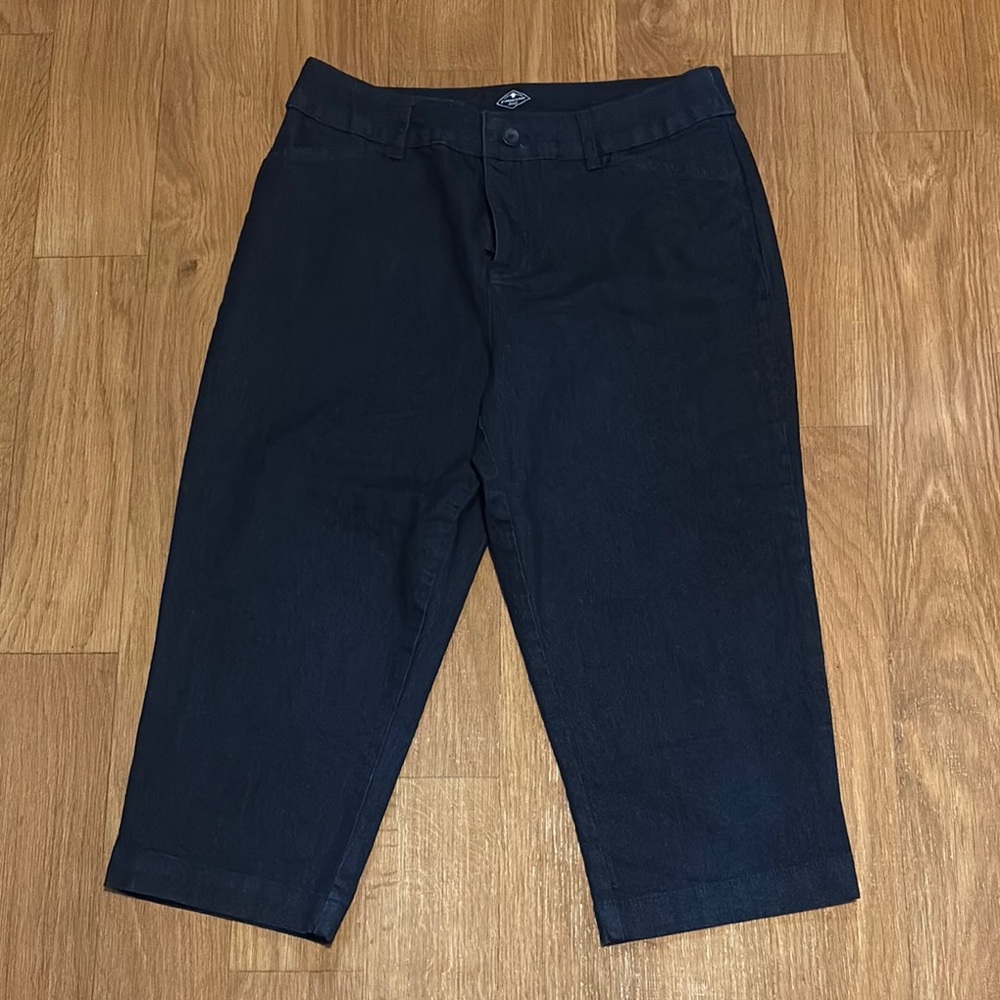 St John’s Bay Capris Women’s Stretch Dk Blue Sz 8